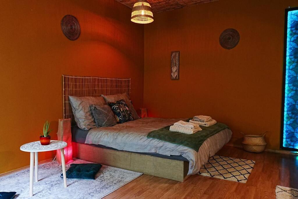 Sahara Studio With Shared Bathroom In City Centre ブラチスラヴァ エクステリア 写真